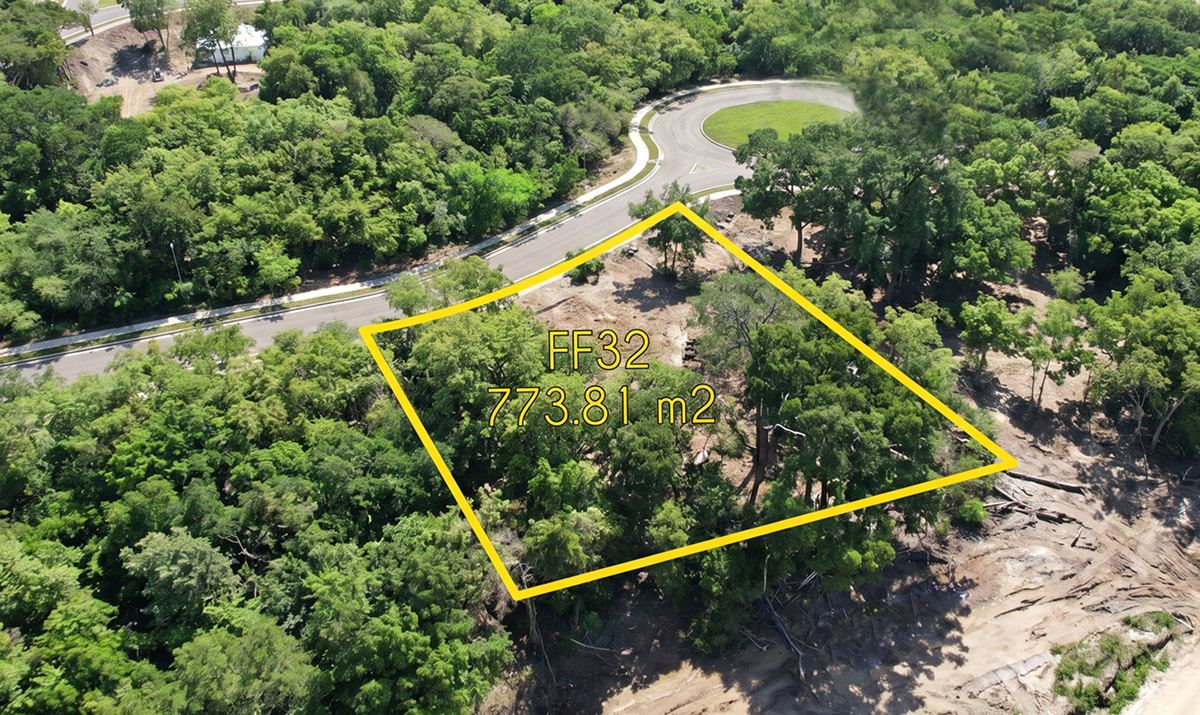 Homesite 32 photo 2